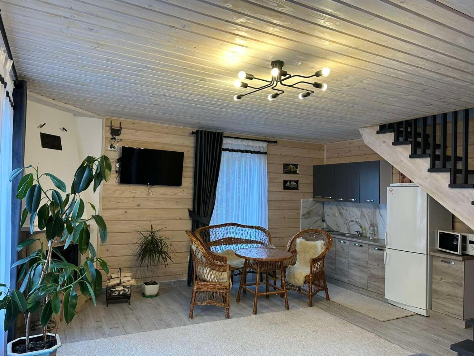 Hotel Dykyi Med Tatariv Exterior foto